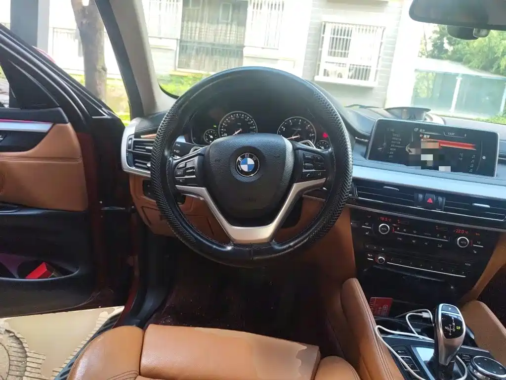 BMW X6 — миниатюра 6