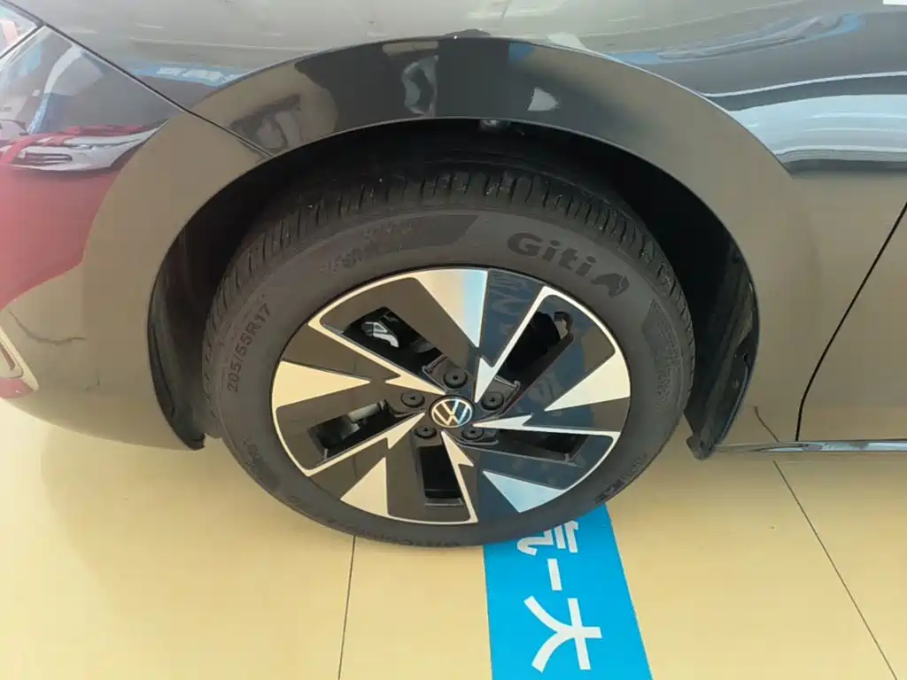 Volkswagen Sagitar — миниатюра 23