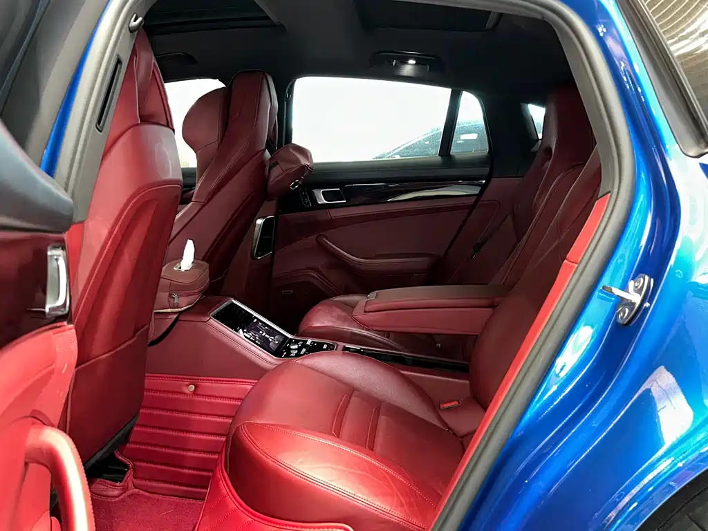 Porsche Panamera — миниатюра 6