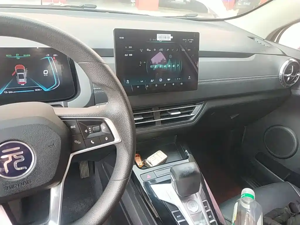 BYD Yuan EV — миниатюра 13