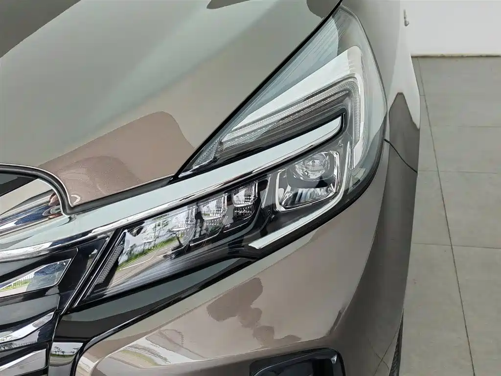 Buick GL8 2023 Luxury