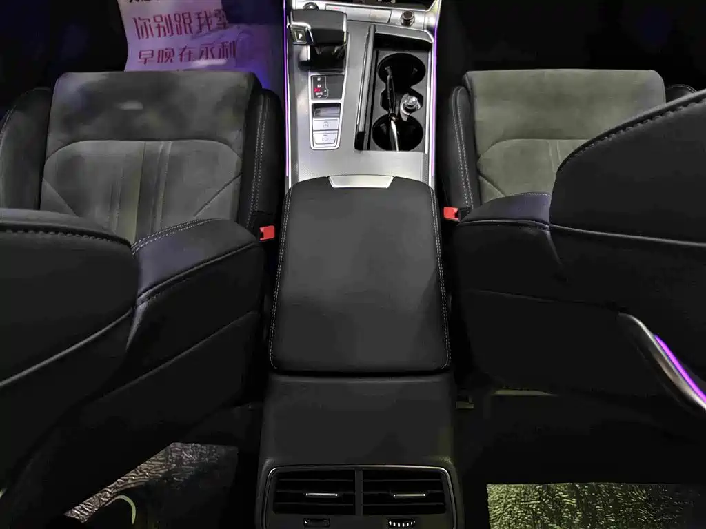 Audi A6L — миниатюра 9