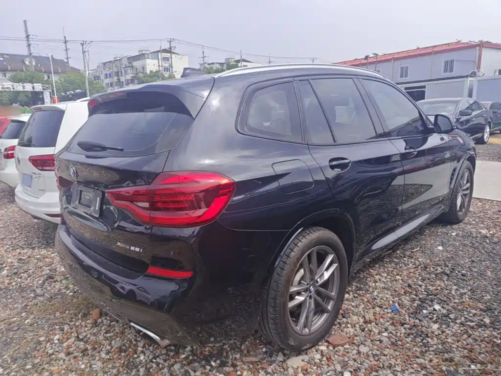 BMW X3 — миниатюра 7