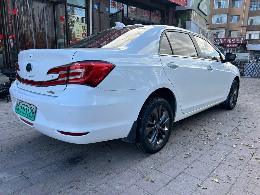 BYD Qin NEV — миниатюра 4