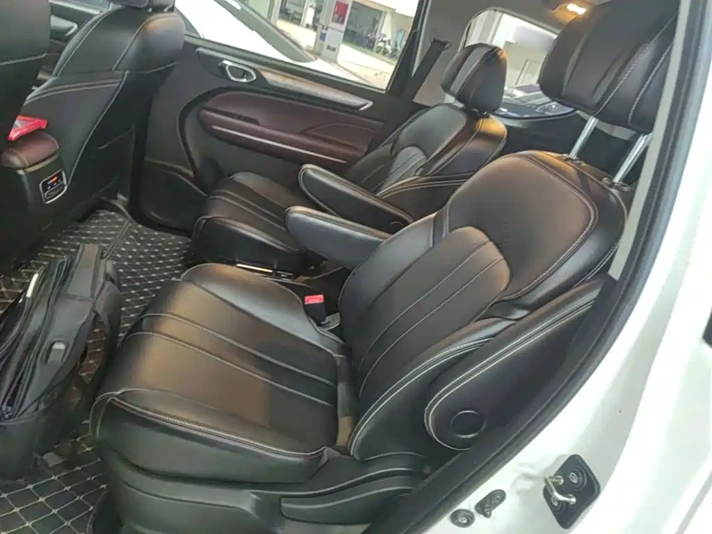 GAC Motor Trumpchi M6 — миниатюра 17