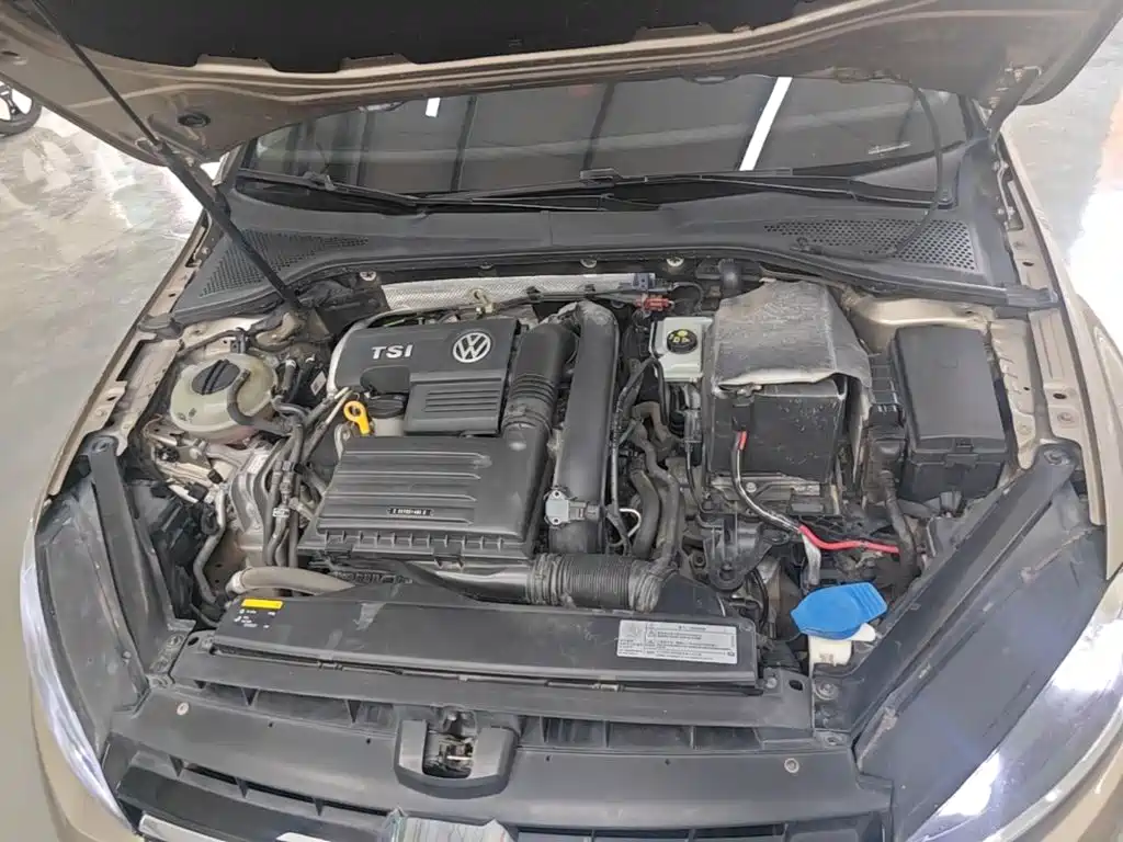 Volkswagen Golf — миниатюра 20