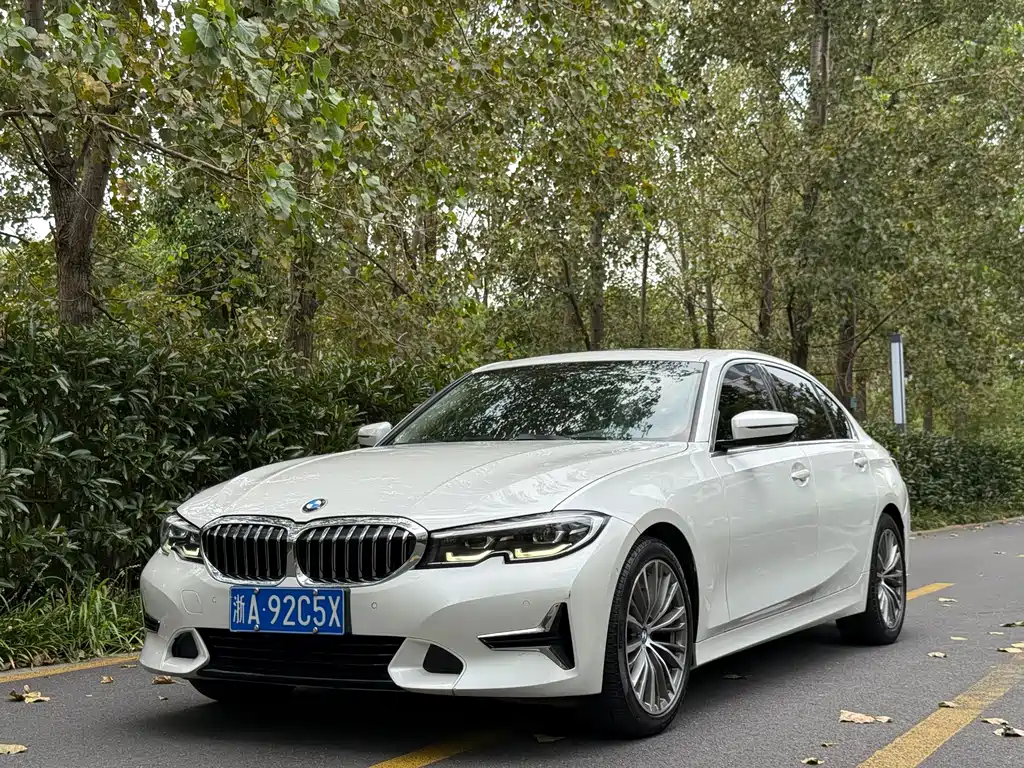 2020 BMW 3er - zdjęcie 1 z 9