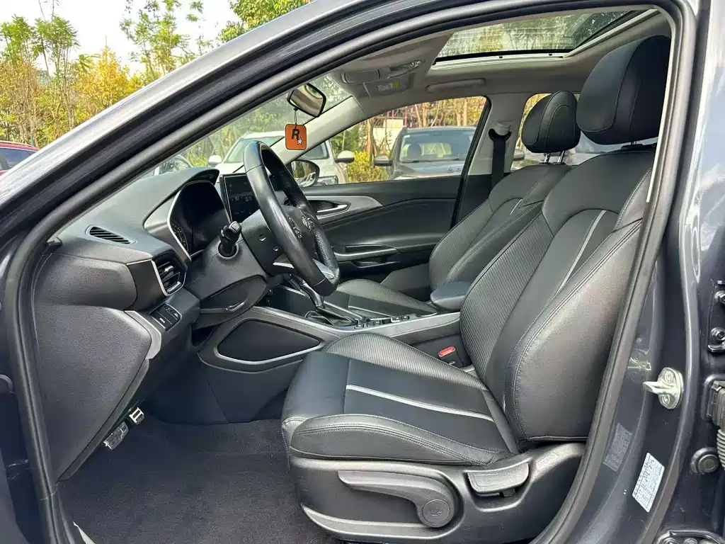 Hyundai Fista — миниатюра 8