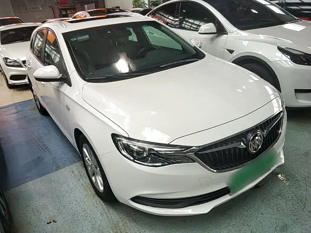 Buick Excelle — миниатюра 4