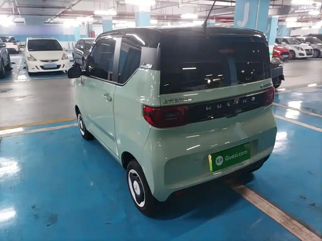 Wuling MINIEV — миниатюра 5