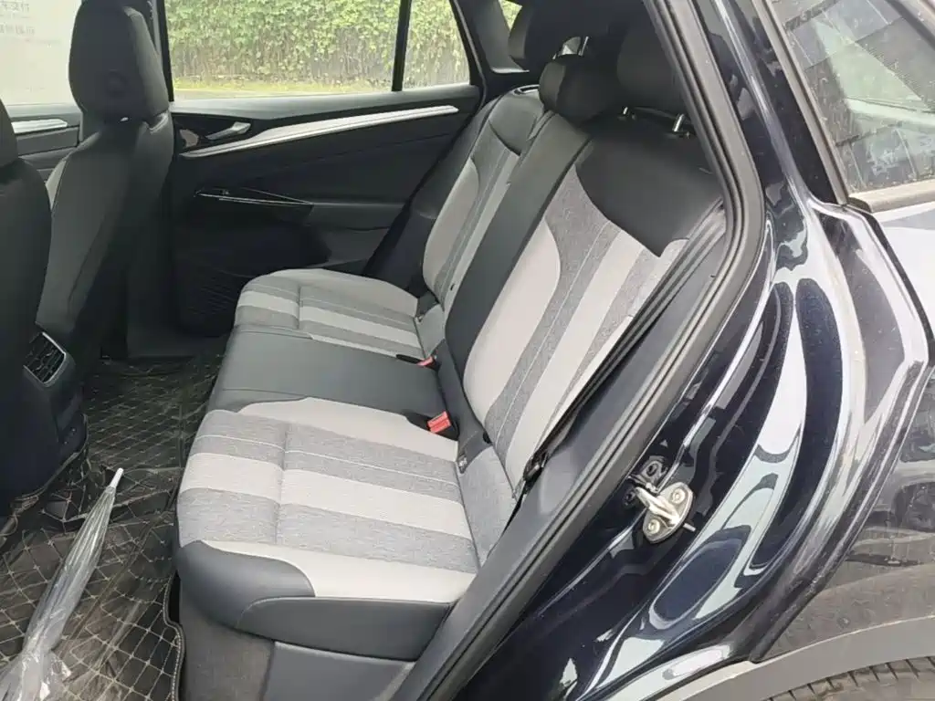 Volkswagen ID.4 Crozz — миниатюра 17