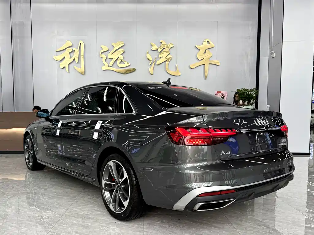 Audi A4L — миниатюра 14
