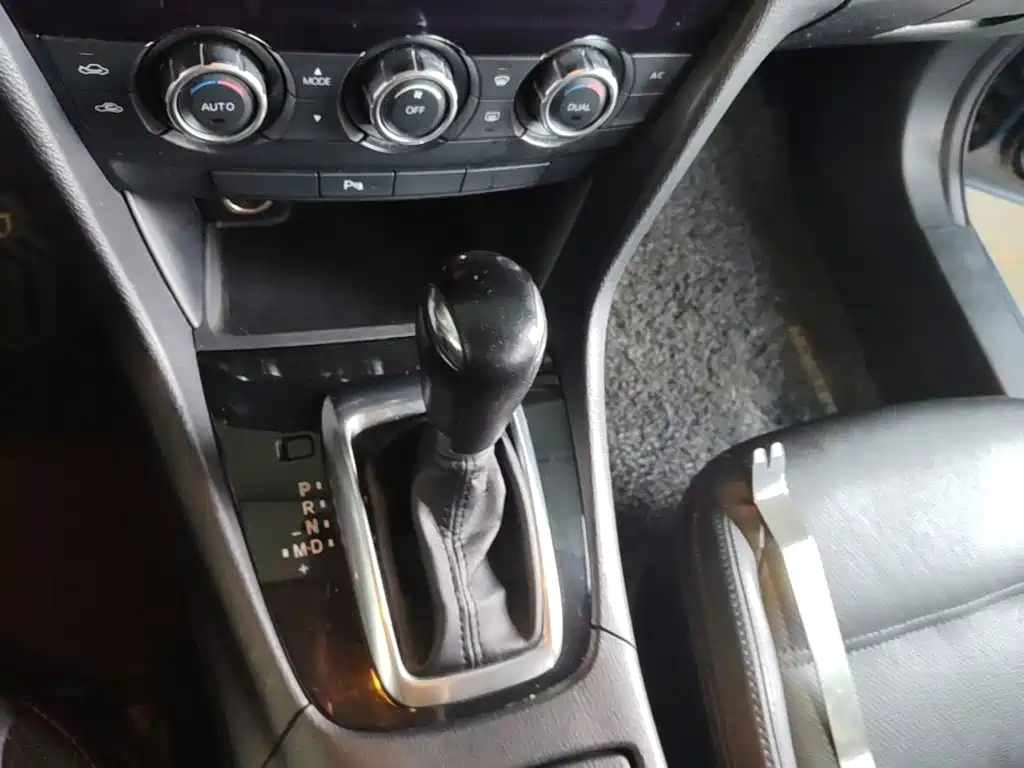 Mazda Atenza — миниатюра 14