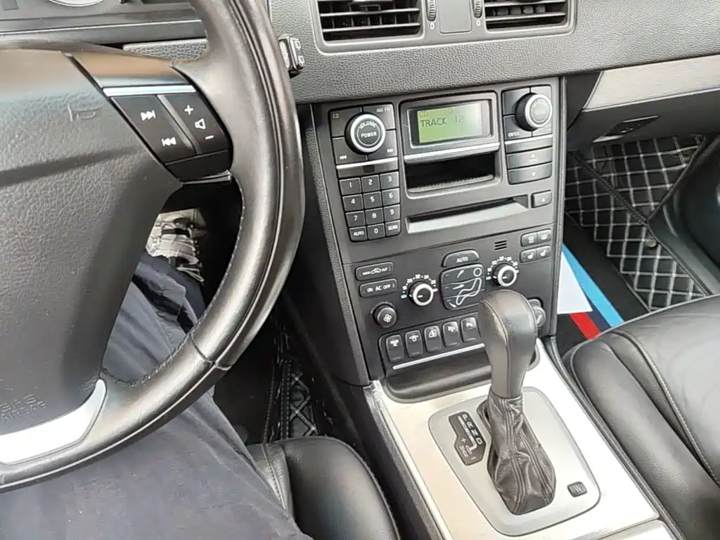 Volvo XC Classic — миниатюра 14