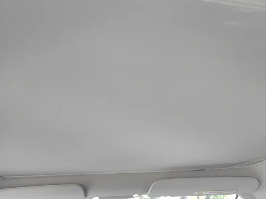 Tesla Model 3 — миниатюра 18
