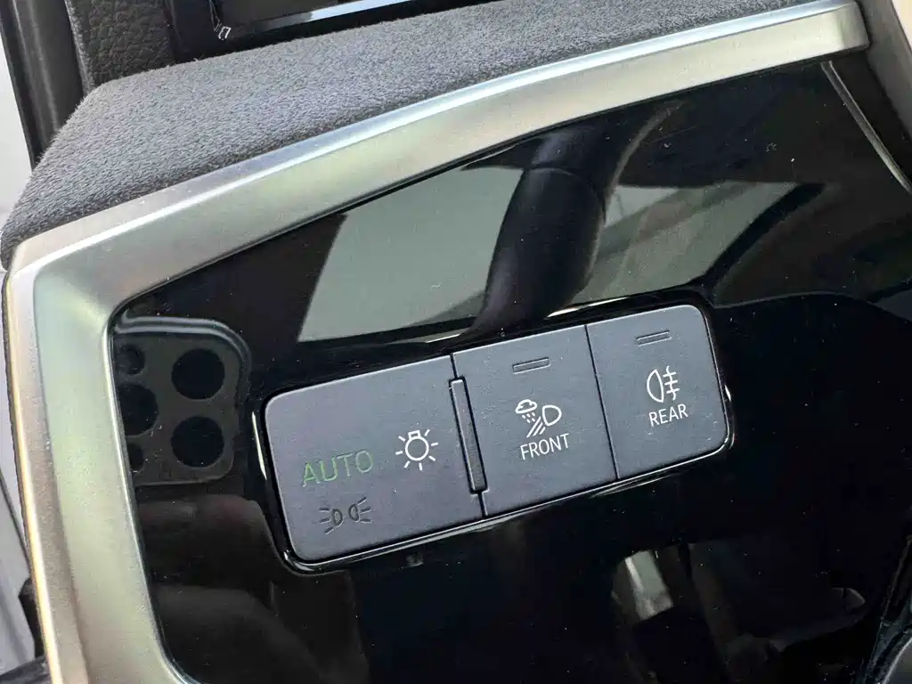 Audi Q3 — миниатюра 20