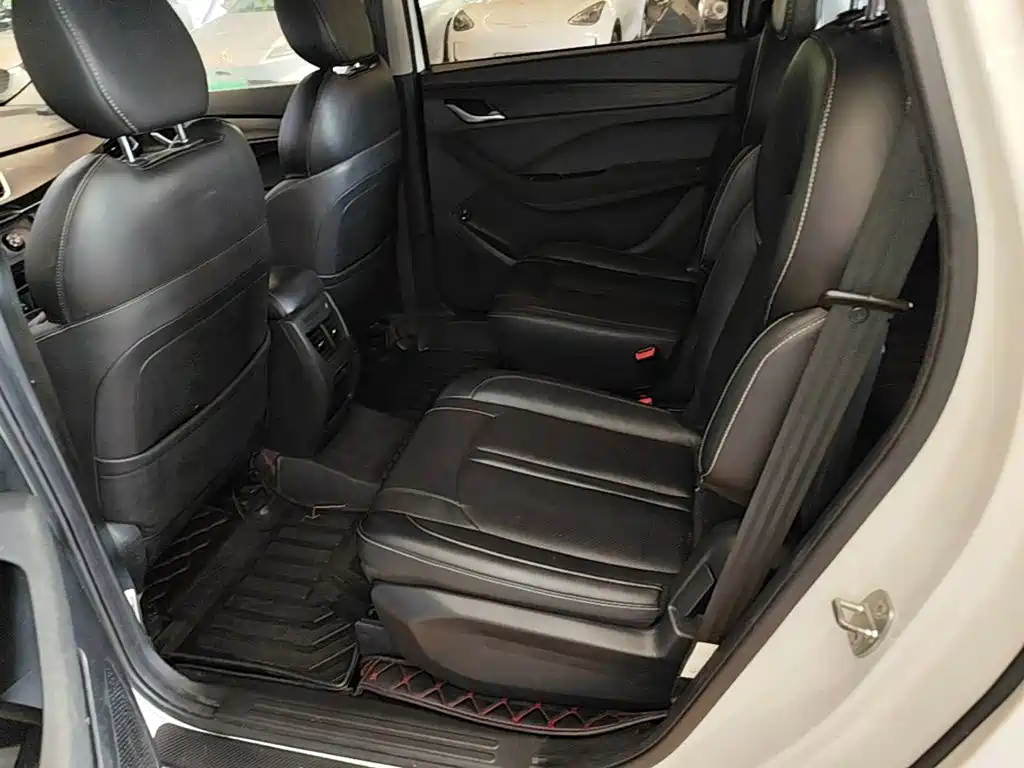 Baojun 360 — миниатюра 17