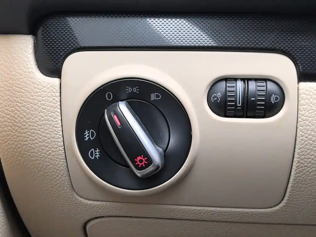 Volkswagen Golf — миниатюра 21
