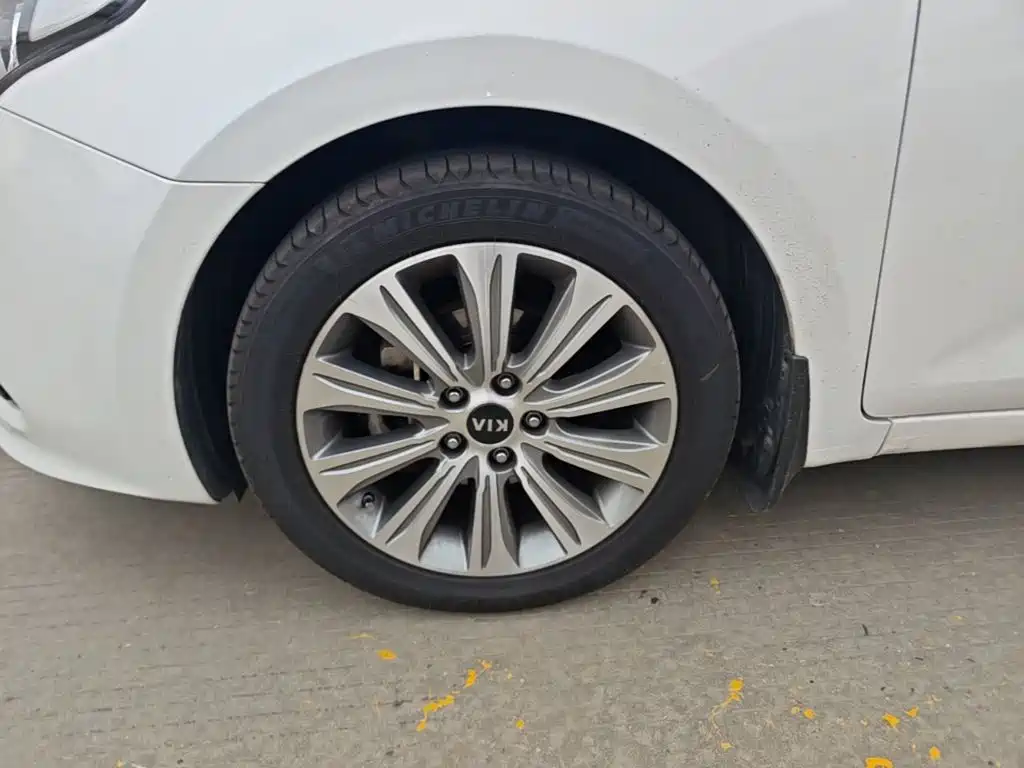 Kia K4 — миниатюра 23