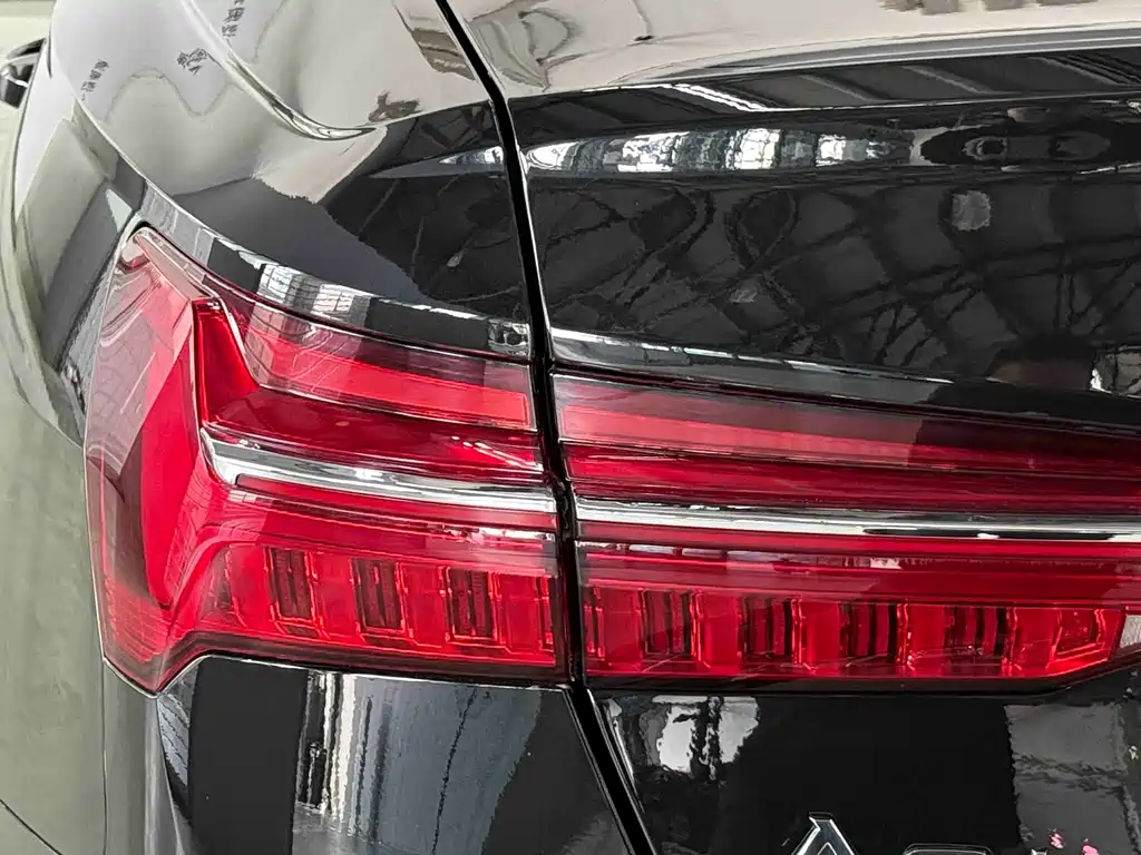 Audi A6L — миниатюра 11