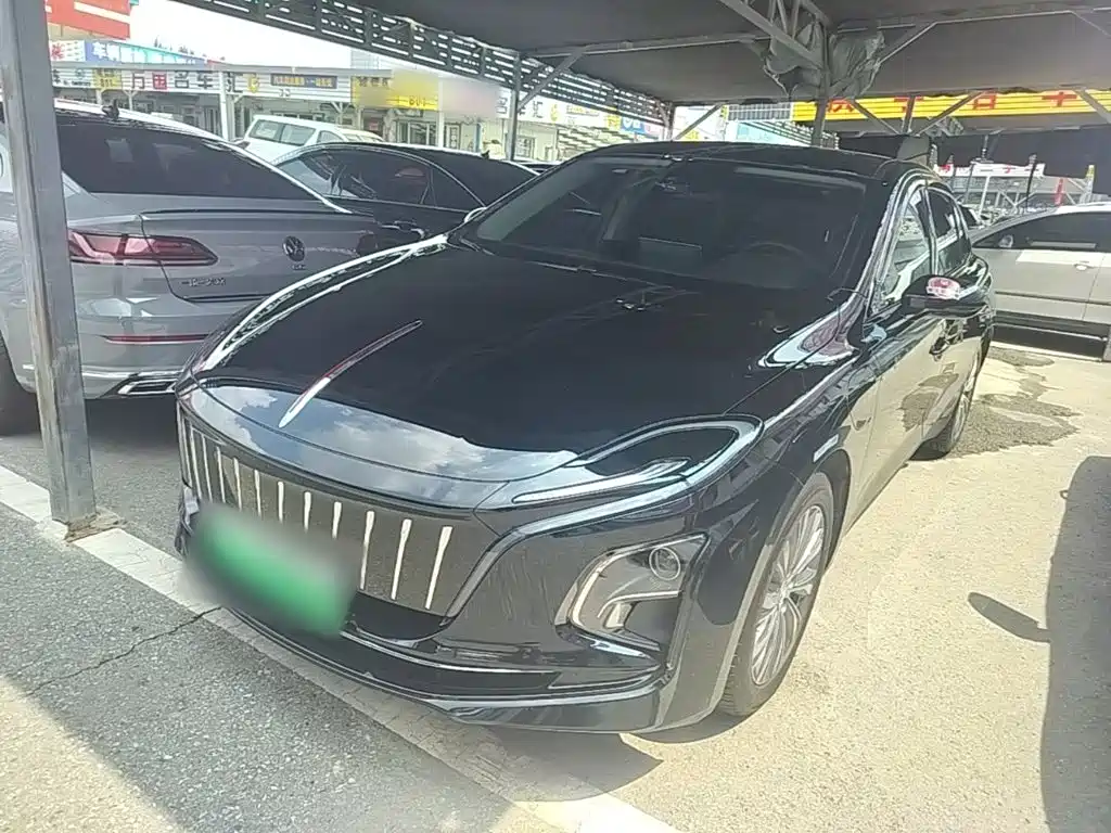 Hongqi Hongqi E-QM5