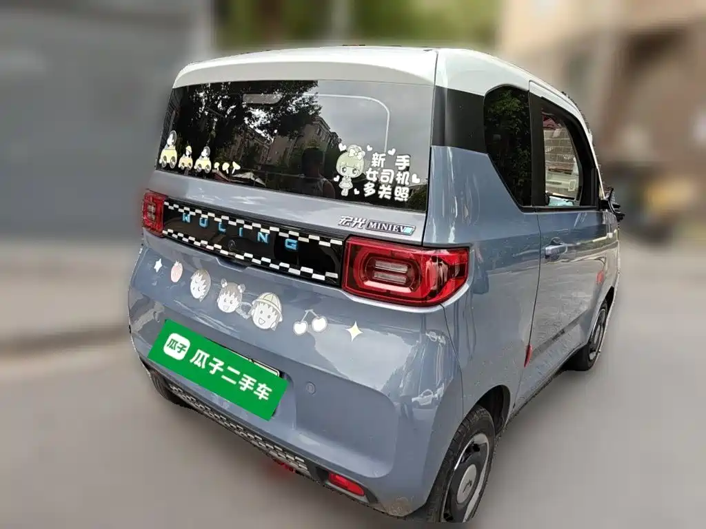 Wuling MINIEV — миниатюра 6