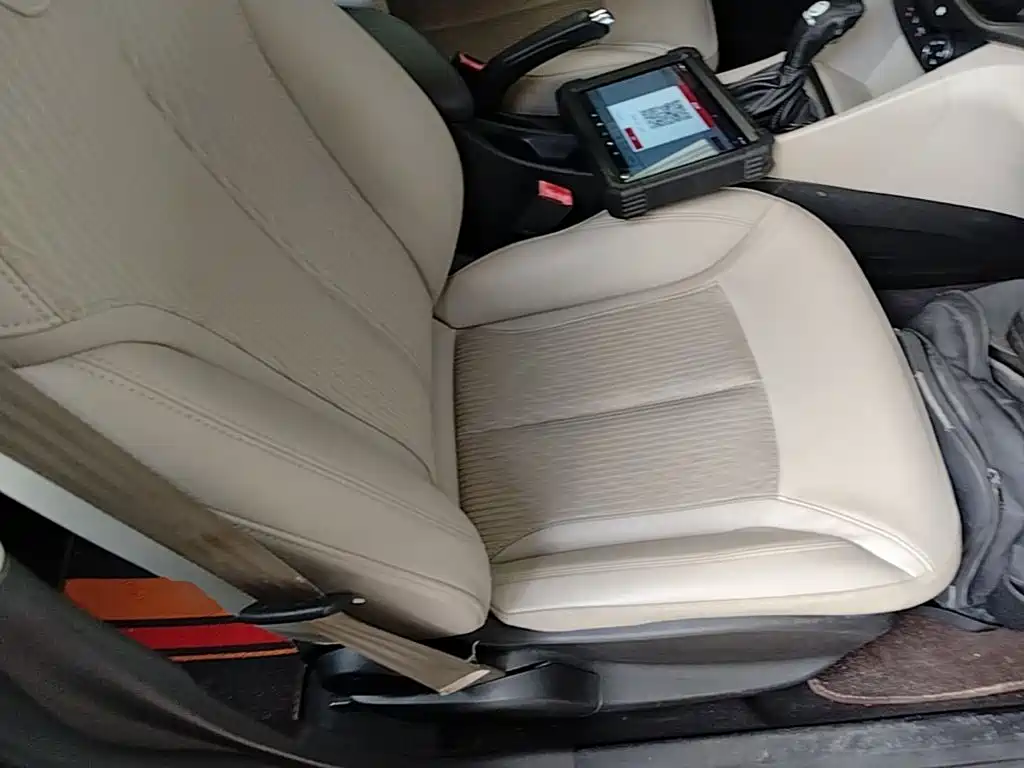 Buick Excelle — миниатюра 25