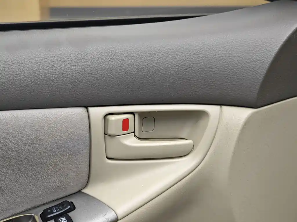Toyota Corolla 2011 1.6L AT