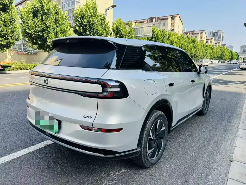 Changan Q07 2025 215 Luxury
