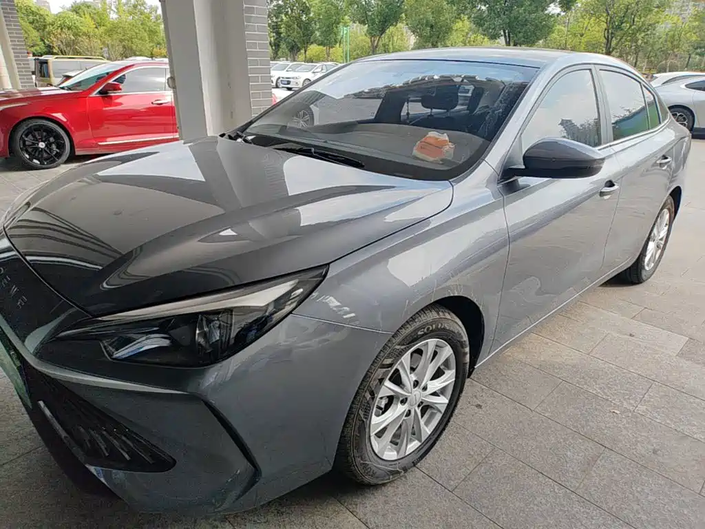 Roewe i5 — миниатюра 2