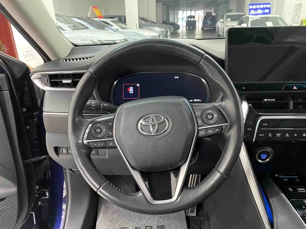 Toyota Harrier — миниатюра 7