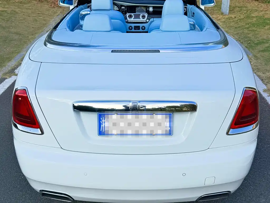 Rolls-Royce Dawn — миниатюра 25