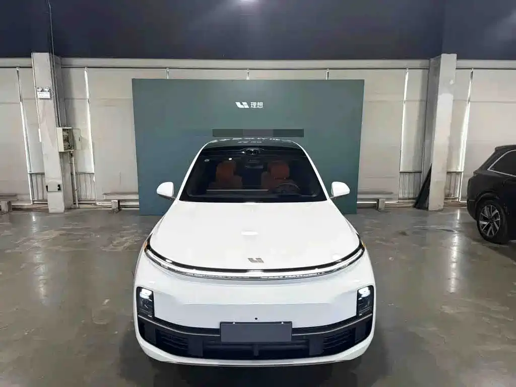 Li Auto Li L9 — миниатюра 2