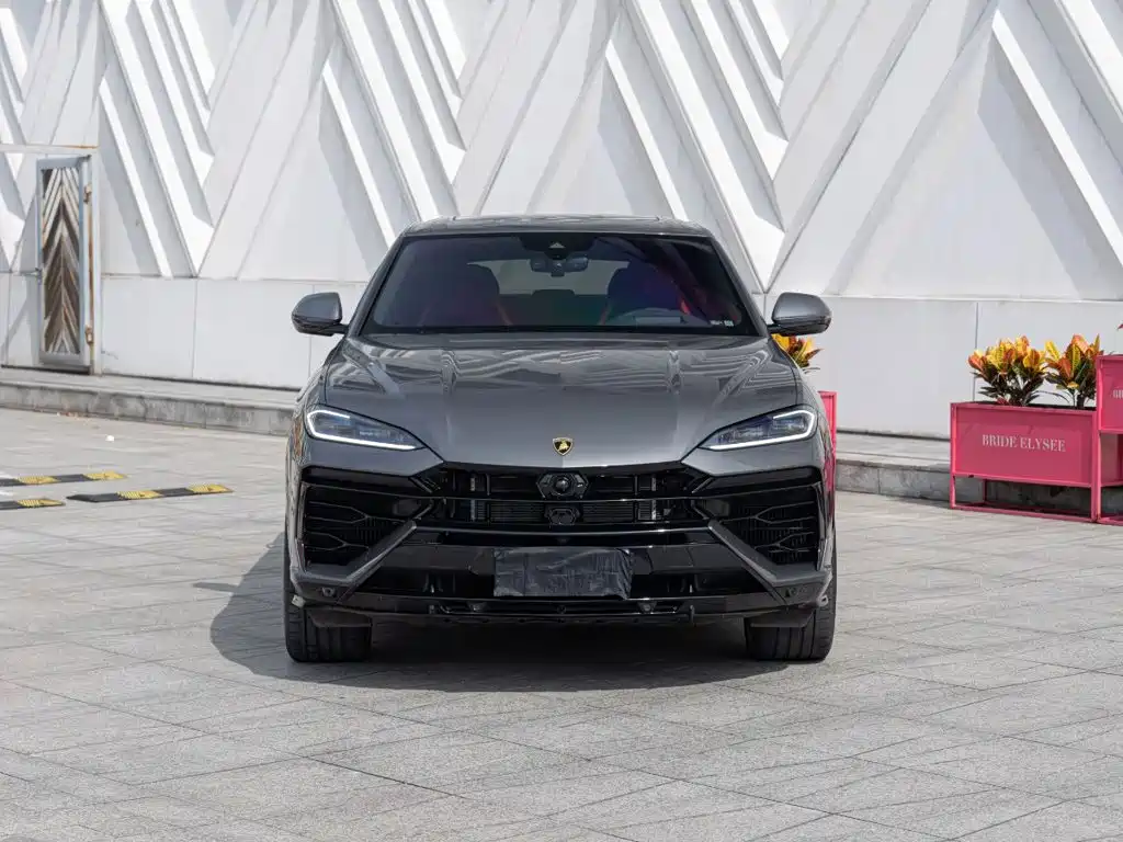 Lamborghini Urus SE — миниатюра 2