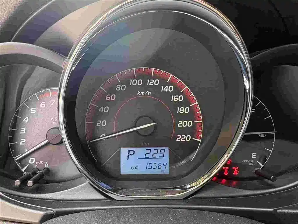 Toyota Vios FS — миниатюра 5