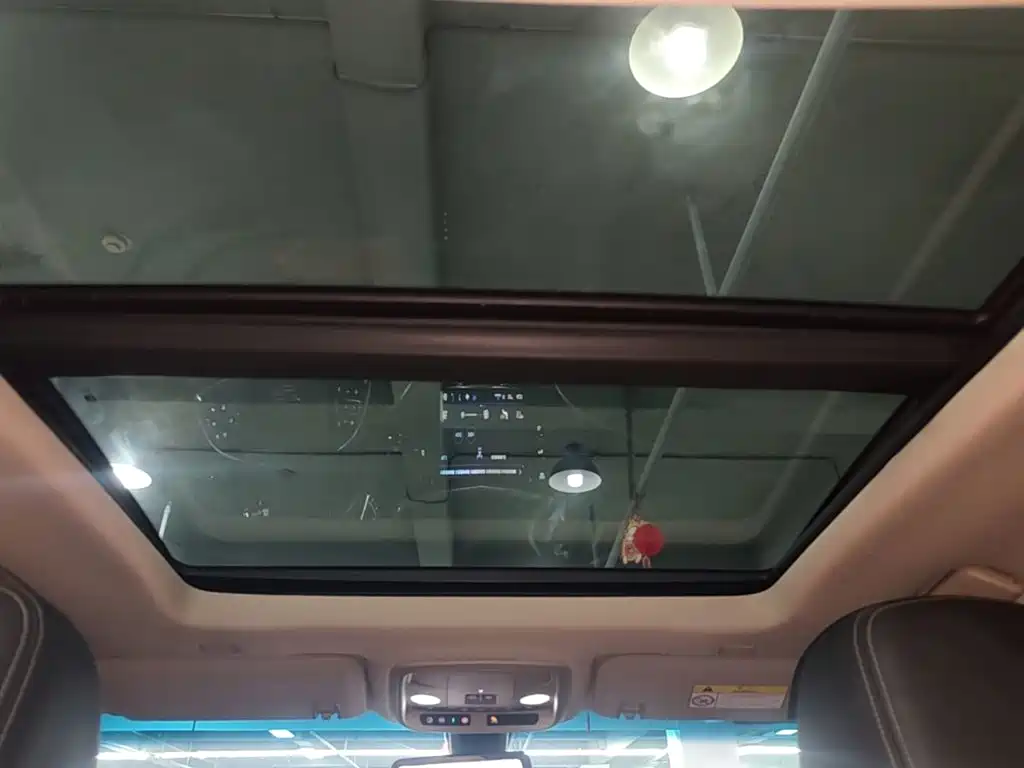Cadillac XTS — миниатюра 18