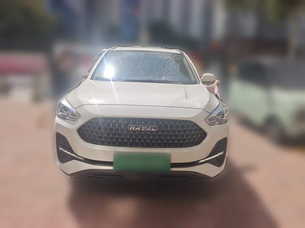 Haval Haval M6 1.5 л 2021 г. Белый, пробег 20000 км