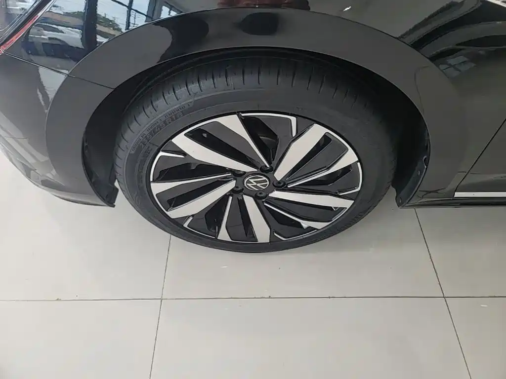 Volkswagen Passat — миниатюра 23