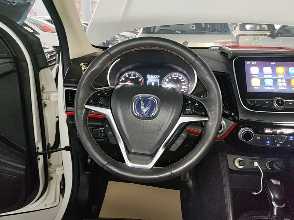 Changan CS55 — миниатюра 11