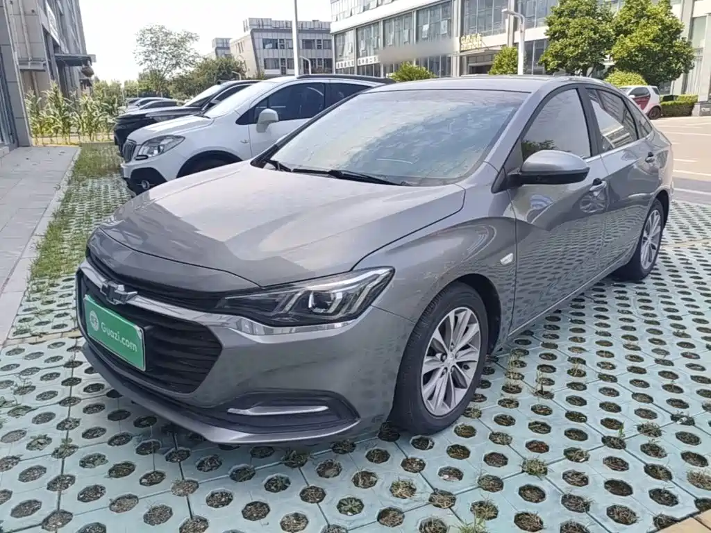 Chevrolet Monza — миниатюра 2