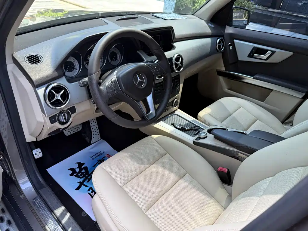 Mercedes-Benz GLK 2013 GLK 300 4MATIC Fashion