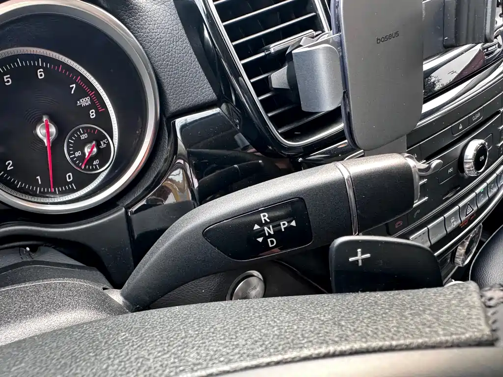 Mercedes-Benz GLE Coupe — миниатюра 11