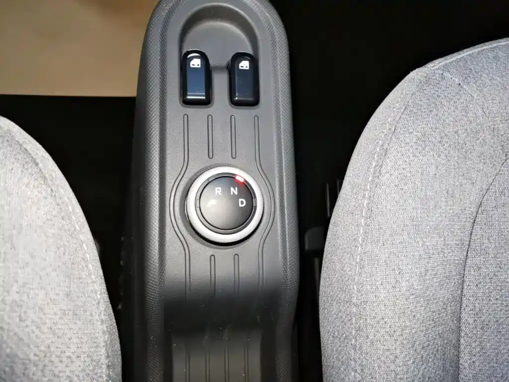 Wuling MINIEV — миниатюра 14