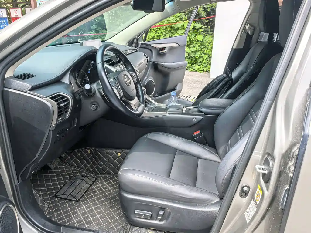 Lexus NX — миниатюра 4