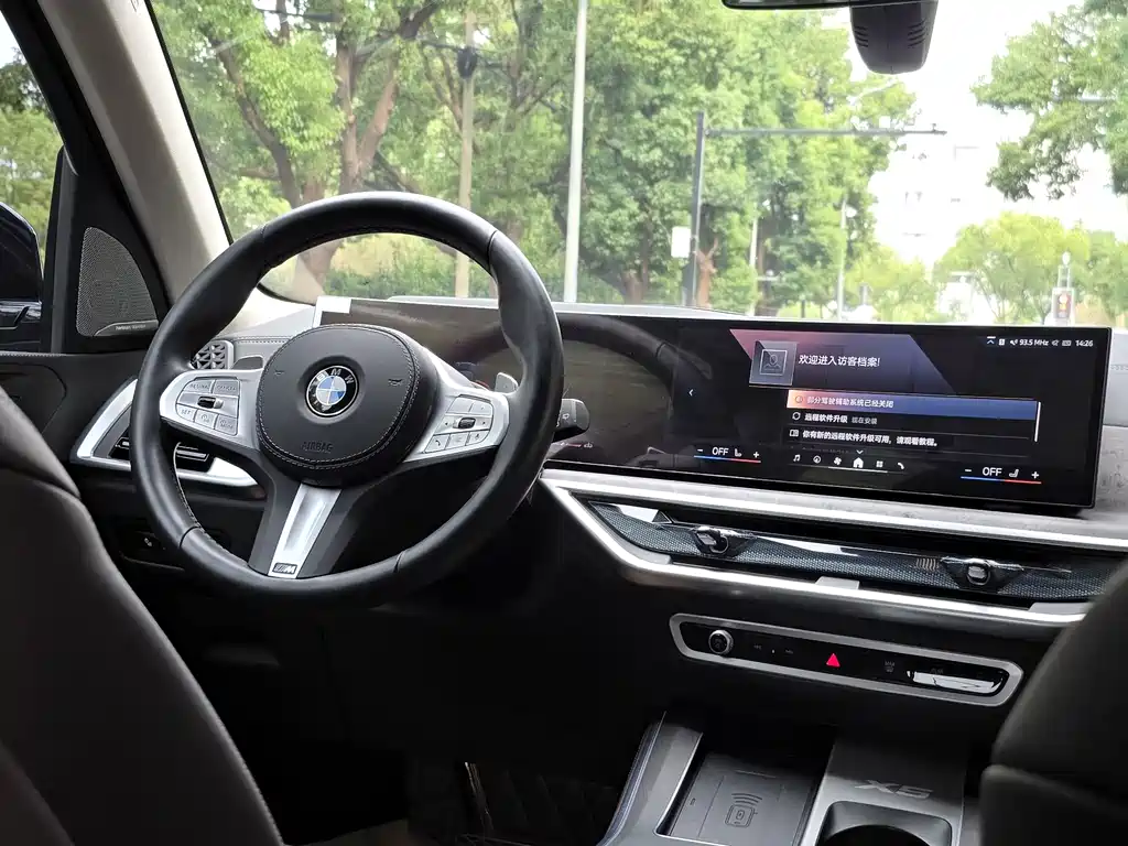 BMW X5 — миниатюра 10