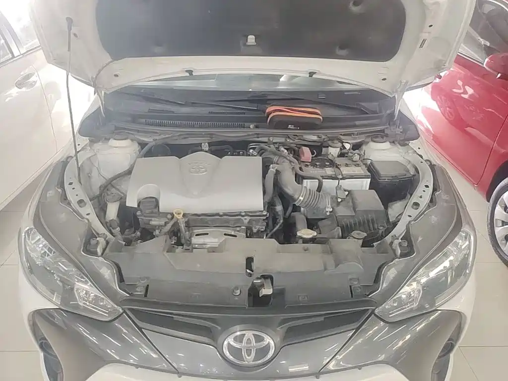 Toyota Yaris L — миниатюра 20