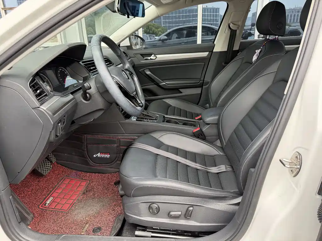 Volkswagen Lamando 2019 280TSI DSG Comfort VI