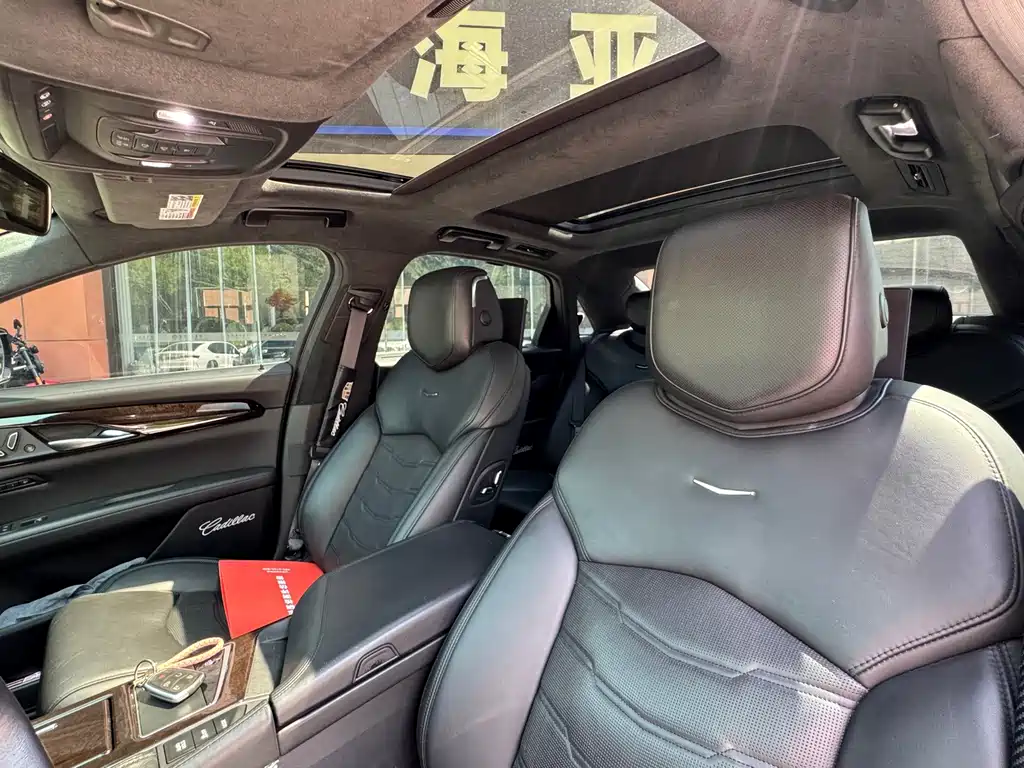 Cadillac CT6 — миниатюра 10