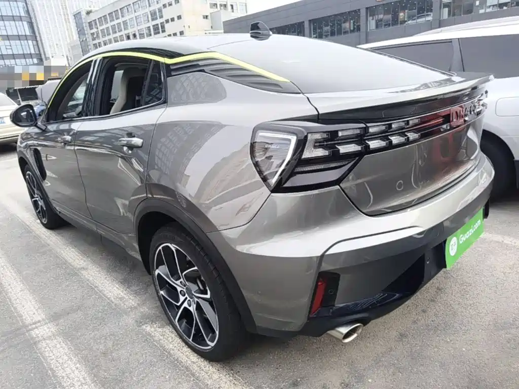 Lynk & Co 05 — миниатюра 5