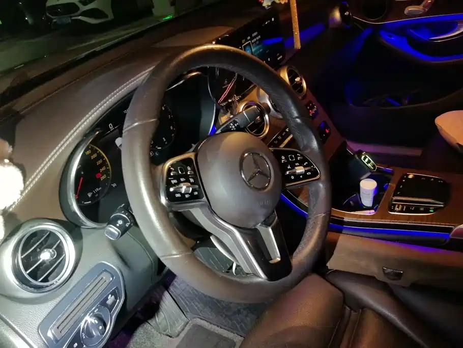 Mercedes-Benz GLC — миниатюра 15